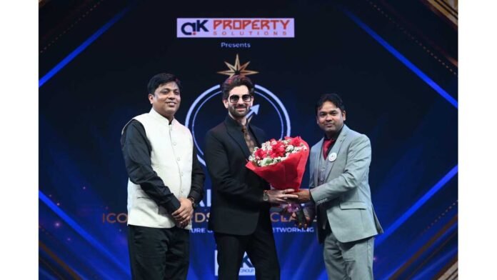 WhatsApp Image 2026-02-02 at 3.09.59 PM अमीषा पटेल,नील नितिन मुकेश ,रियल एस्टेट आइकॉन अवार्ड,हिमांशु कुमार कुशवाहा